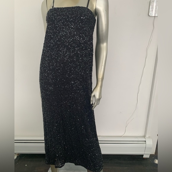 unbranded Dresses & Skirts - Black strapless sequin embellish midi formal cocktail prom dress size 6